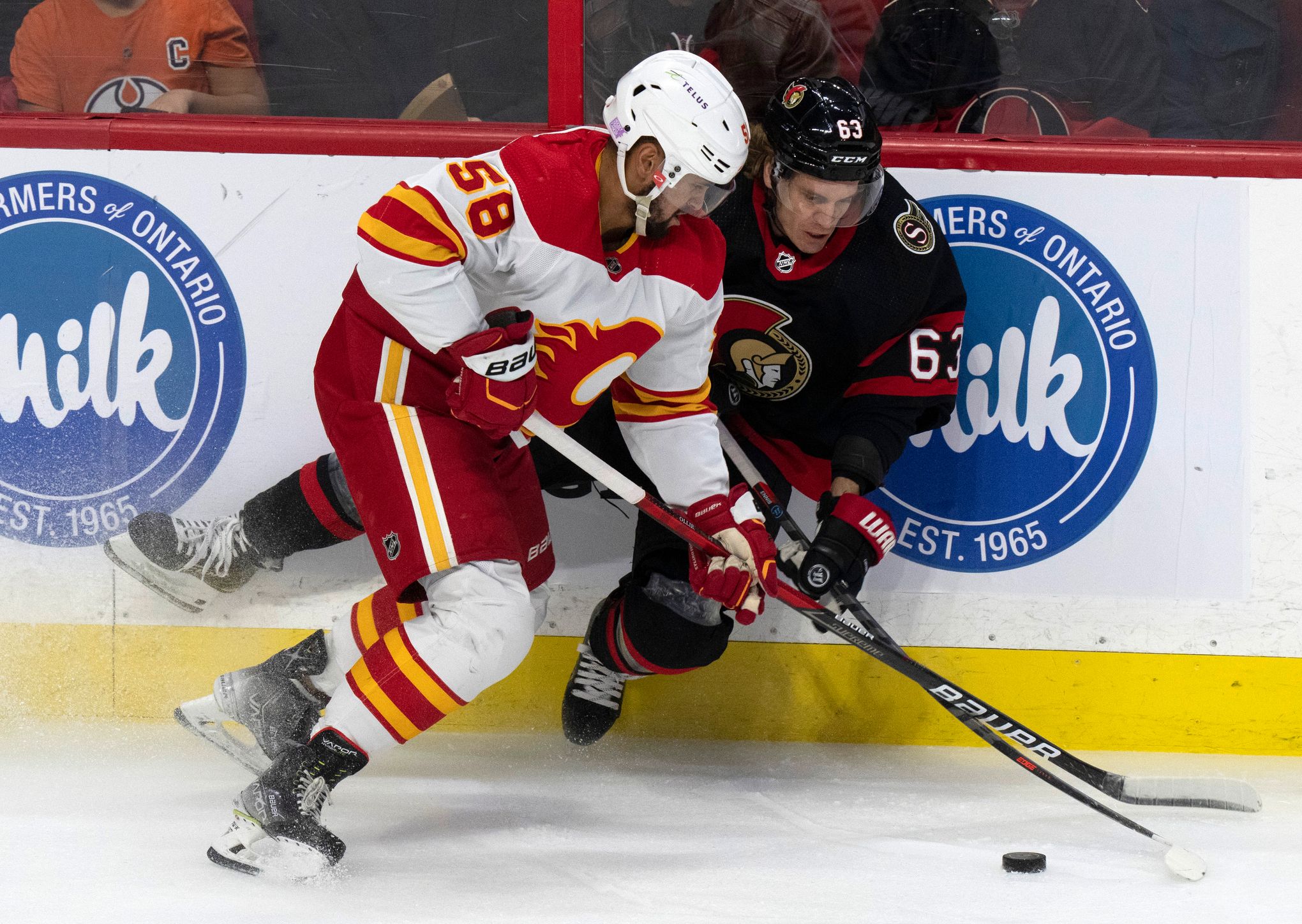 Rasmus Andersson making a point on the Calgary Flames first power play unit