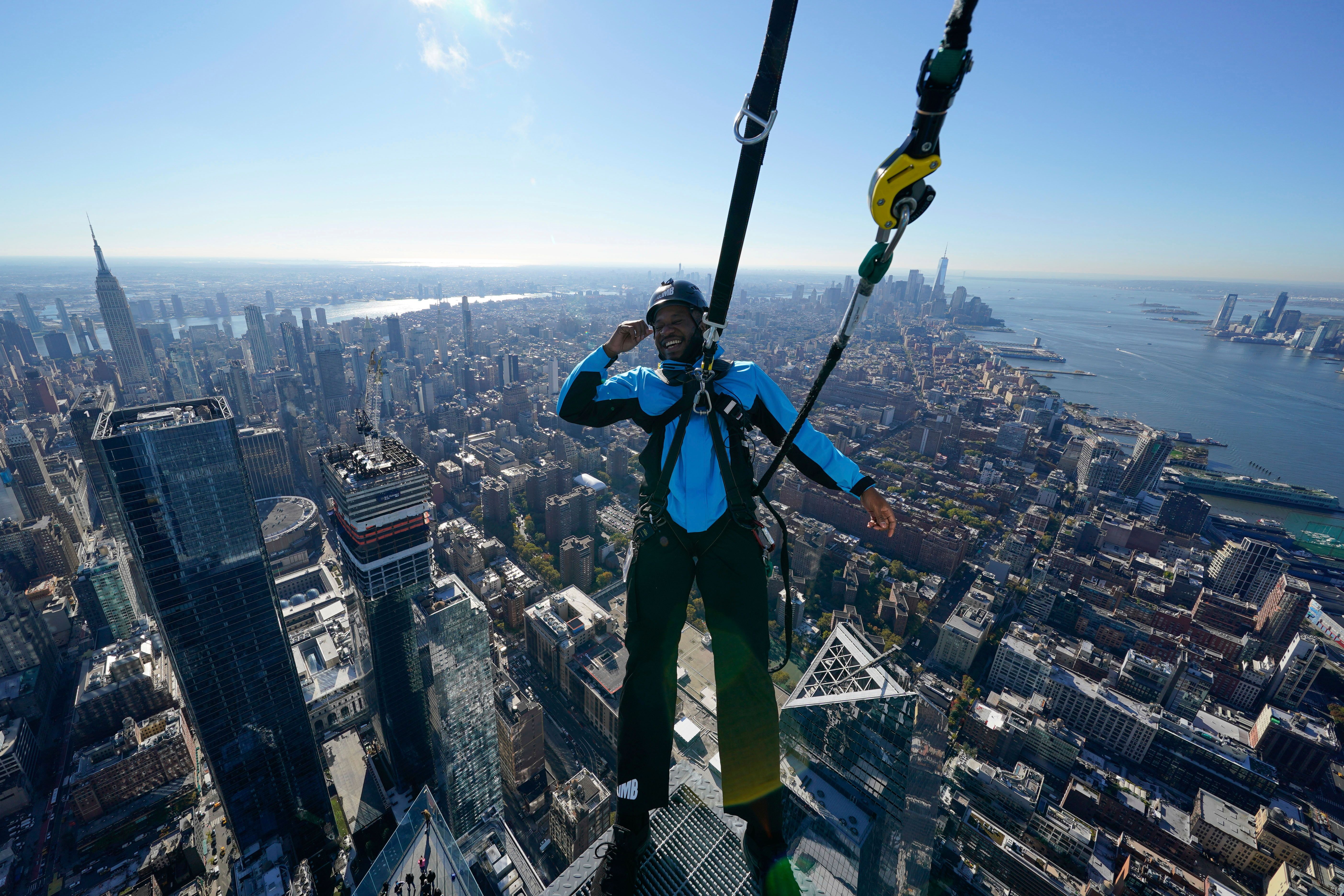 Do look down Scaling one of NYC s tallest skyscrapers The