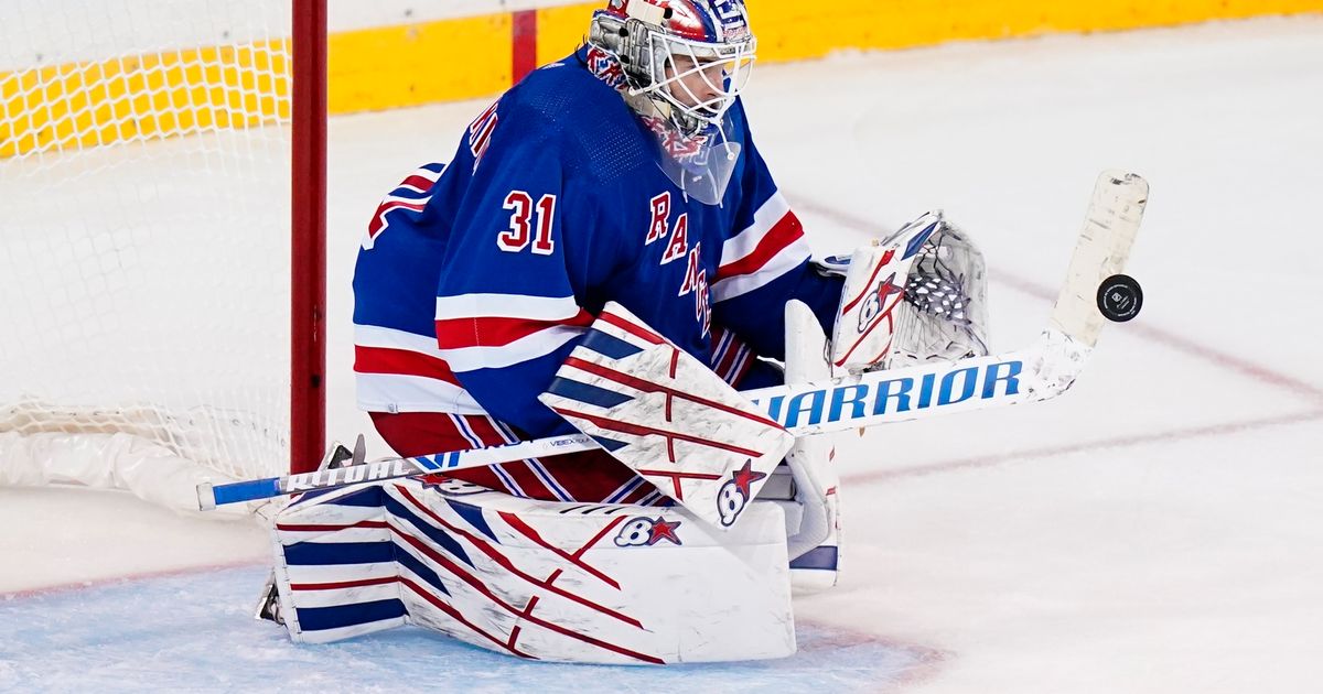 Rangers hold off Panthers, hand Florida 1st regulation loss The