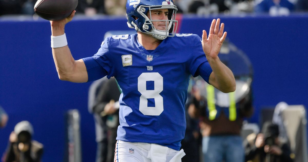 Eli Manning benched for Bucs, but he is greatest Giants QB