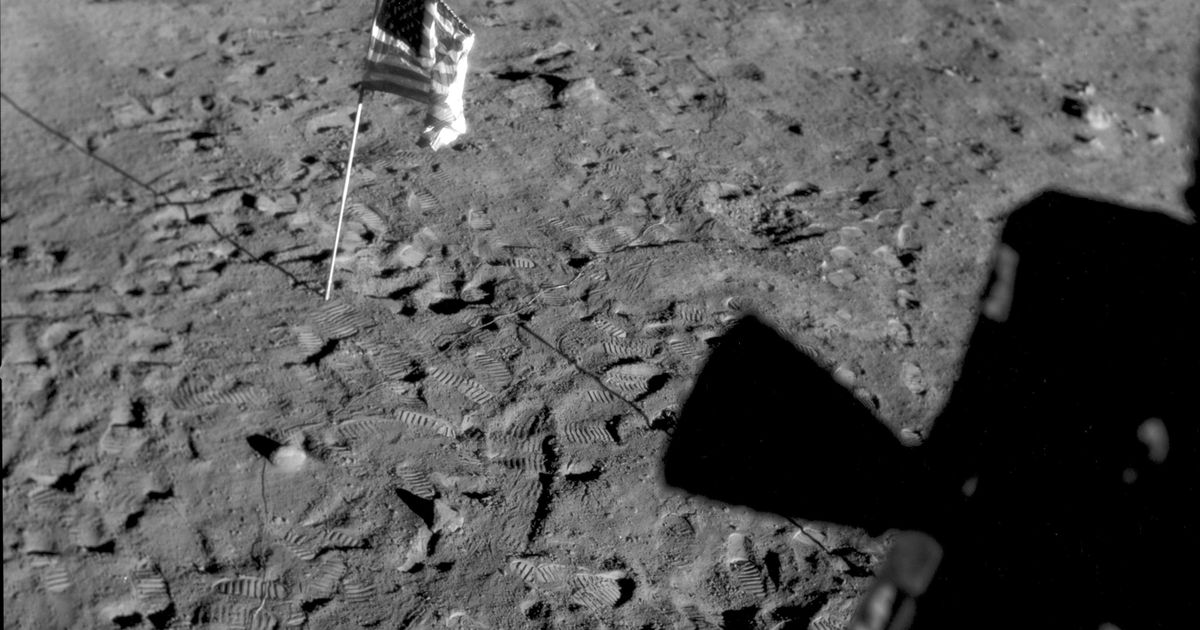 NASA bumps astronaut moon landing to 2025 at earliest The Seattle Times