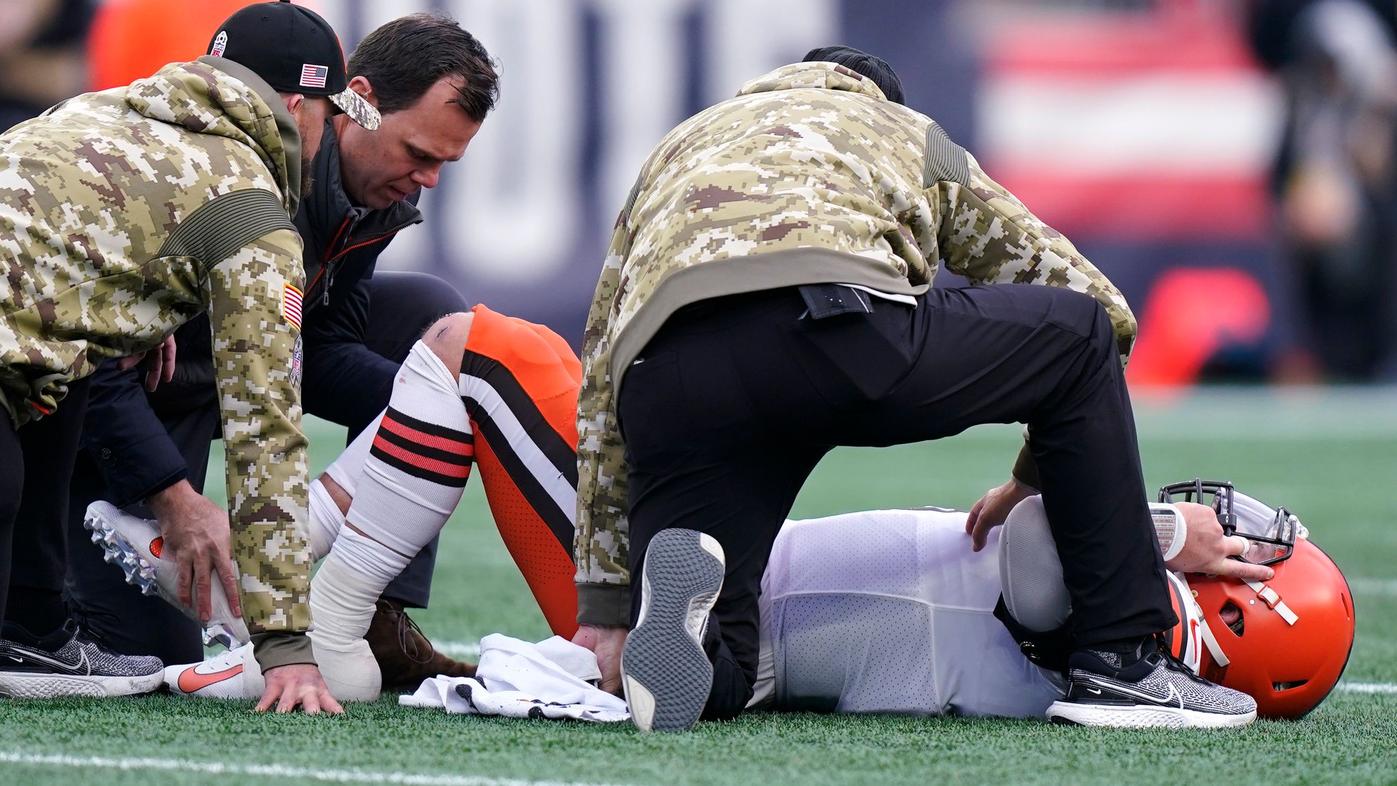 chubb: Cleveland Browns vs Steelers: Nick Chubb leaves Monday's game with  knee surgery; Details here - The Economic Times