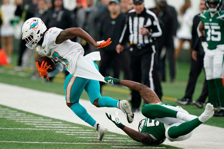 Dolphins trade one attitude for another, and are 3-0 since | The Seattle  Times