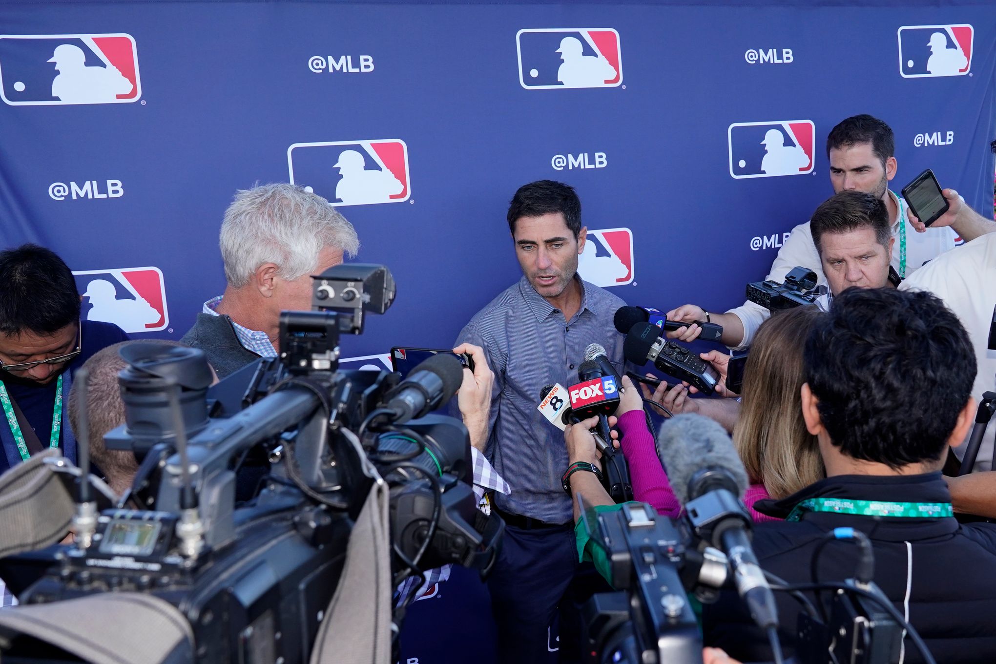 MLB: GM meetings end without hint of CBA resolution