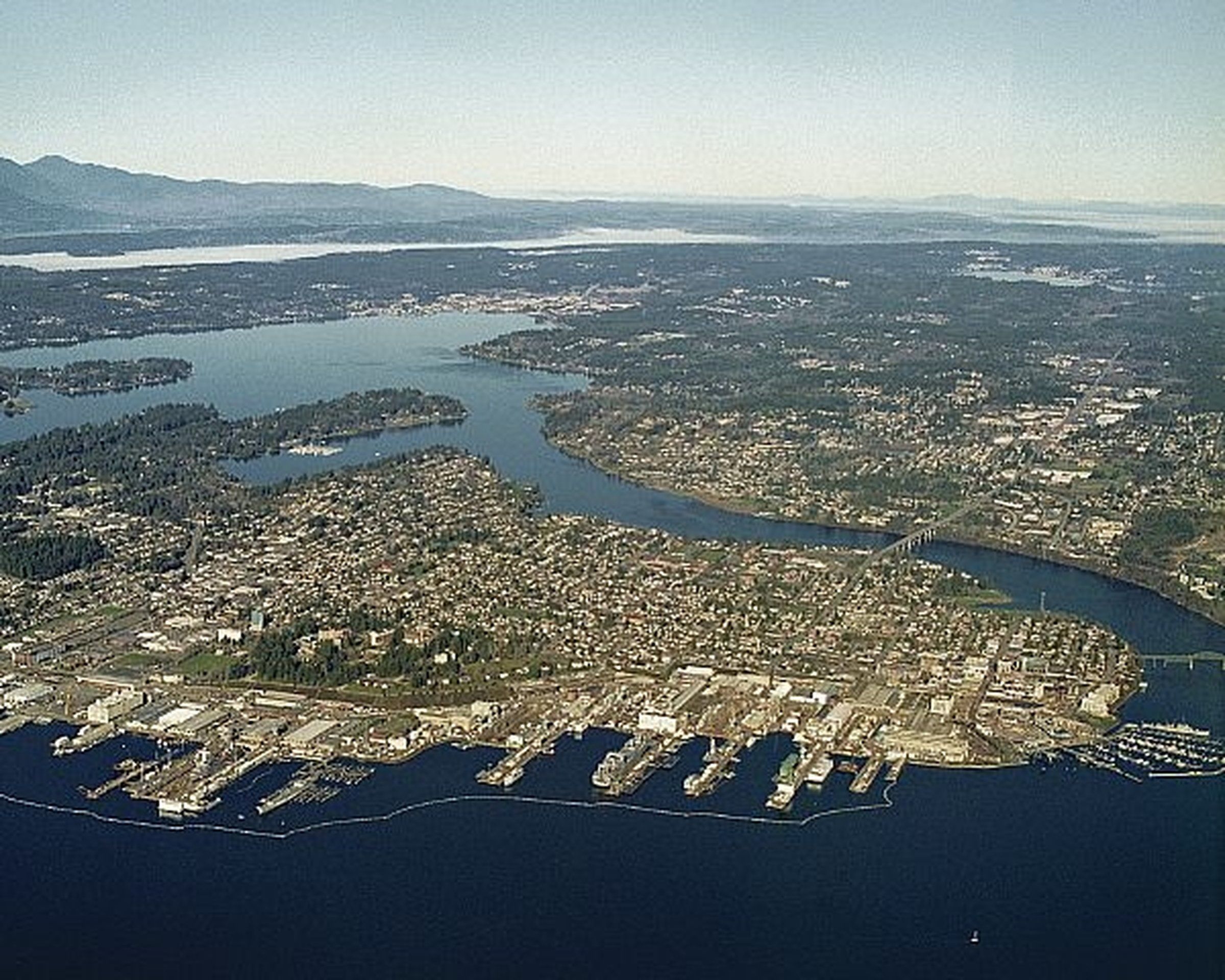 Puget Sound Naval Shipyard shoulders a big load, with growing