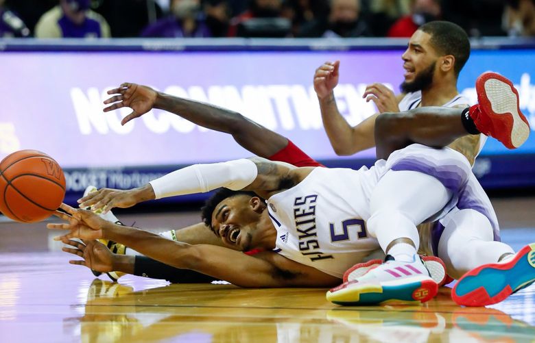 Alaska Airlines Arena at Hec Edmundson Pavilion – University of Washington Huskies vs. Northern Illinois Huskies men’s basketball – 110921
Washington Huskies guard Jamal Bey watches as a loose ball escapes his grasp during the second half Tuesday, Nov. 9, 2021, in Seattle. 218734