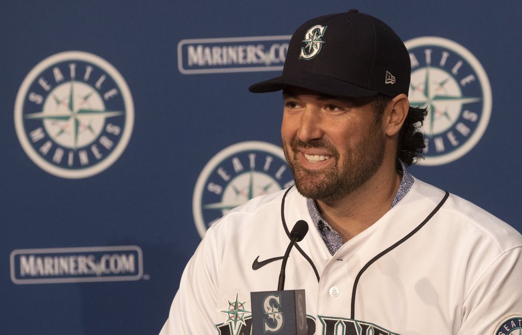 Seattle Mariners on X: A tip of the cap to @RobbieRay! 👏 https