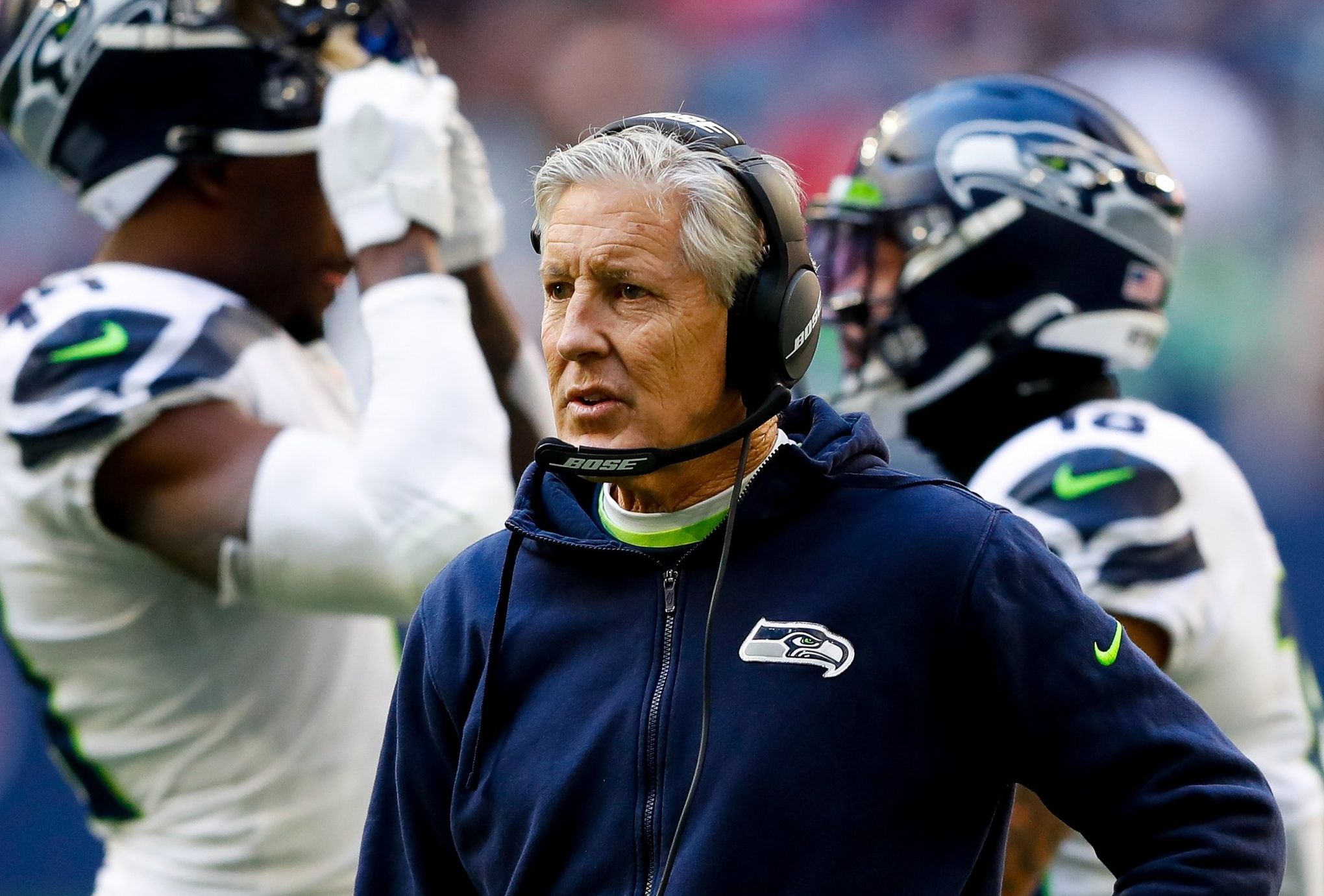 Not worth the wait: Seahawks fall to Rams in COVID-delayed game