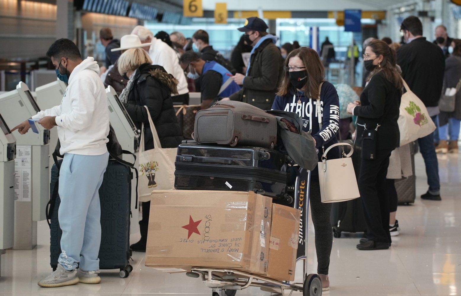 delta-flight-to-shanghai-turned-back-because-of-covid-rules-the
