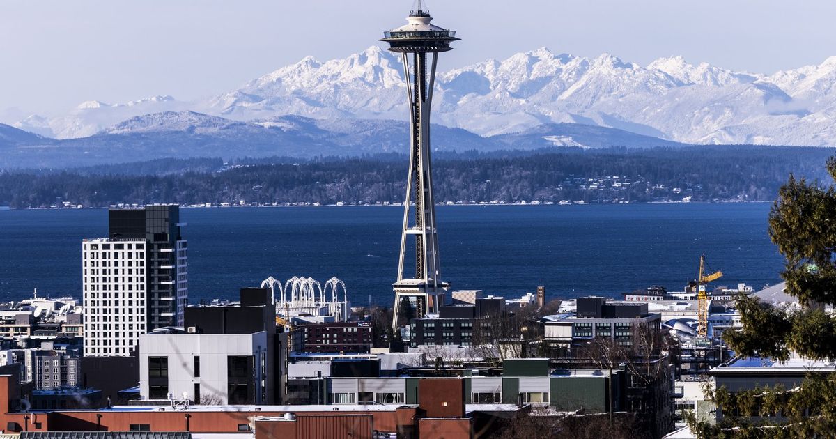 Photos Frigid temperatures and ice across the Seattle area The