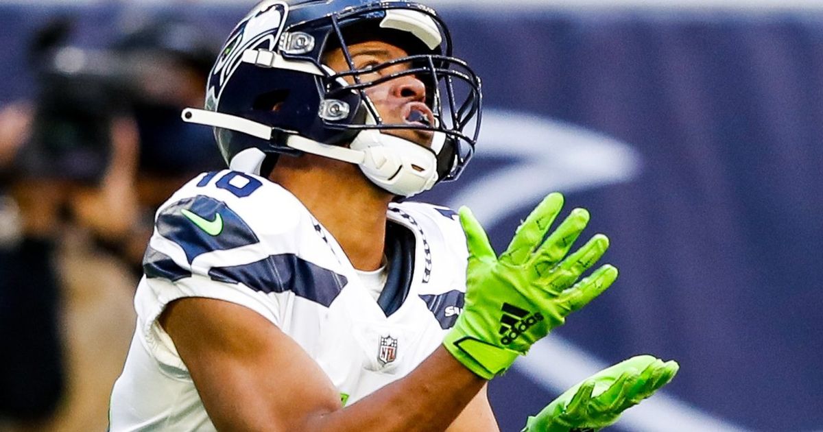 Charitybuzz: Throw a Pass to Wide Receiver Tyler Lockett in Seattle