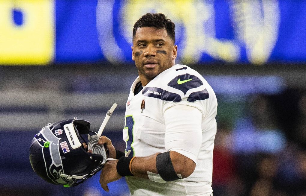 Lifeless offense, late mistakes plague Seahawks in loss