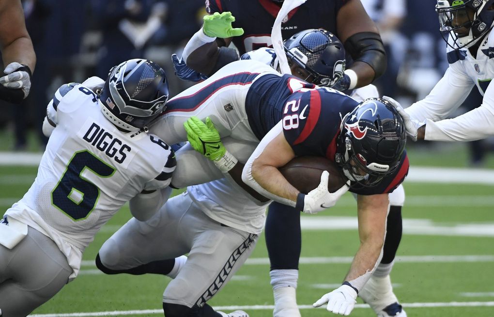 Seahawks down Texans 33-13, win 2nd straight