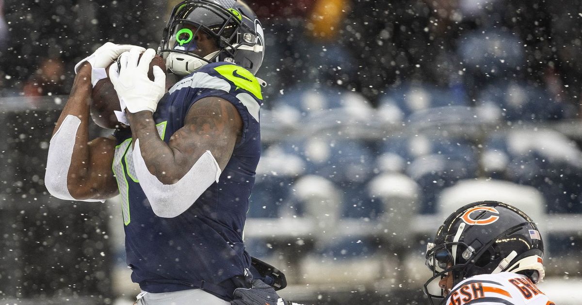 Report Card: Top Performers From Seattle Seahawks 24-10 Loss to Kansas City  Chiefs - Sports Illustrated Seattle Seahawks News, Analysis and More