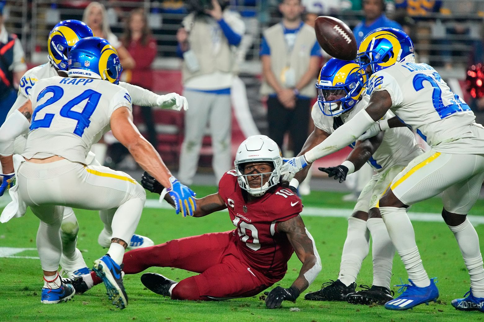 Arizona Cardinals can't over come penalties and turnovers