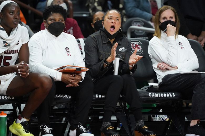 Is Dawn Staley Married to Lisa Boyer? A Love Story on And Off the Court! -  SCPS Assam
