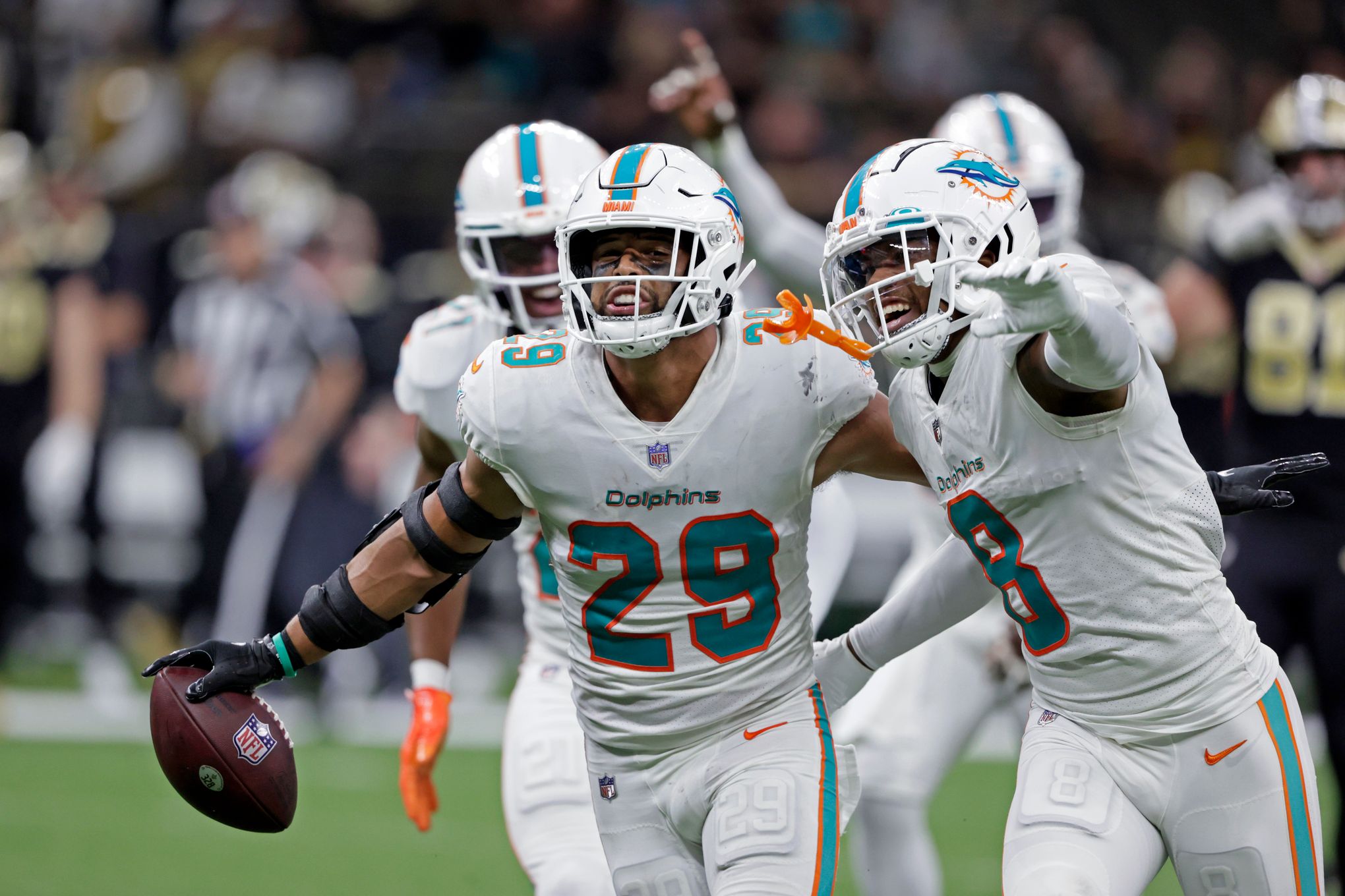 Miami Dolphins make big move to secure Christian Wilkins - On3