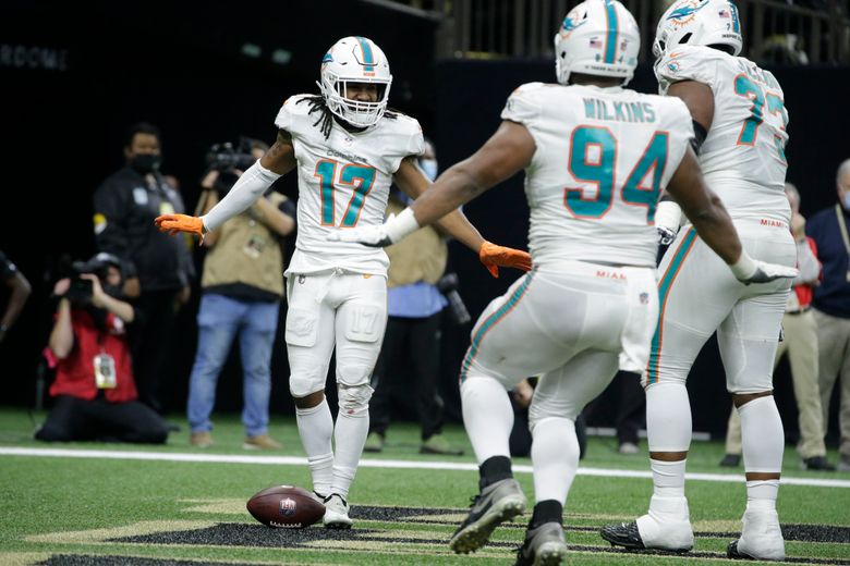 NFL: Dolphins beat Saints to win seventh straight - Los Angeles Times