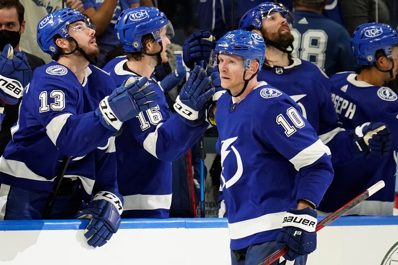 Tampa Bay Lightning's Ondrej Palat scores one of the weirdest