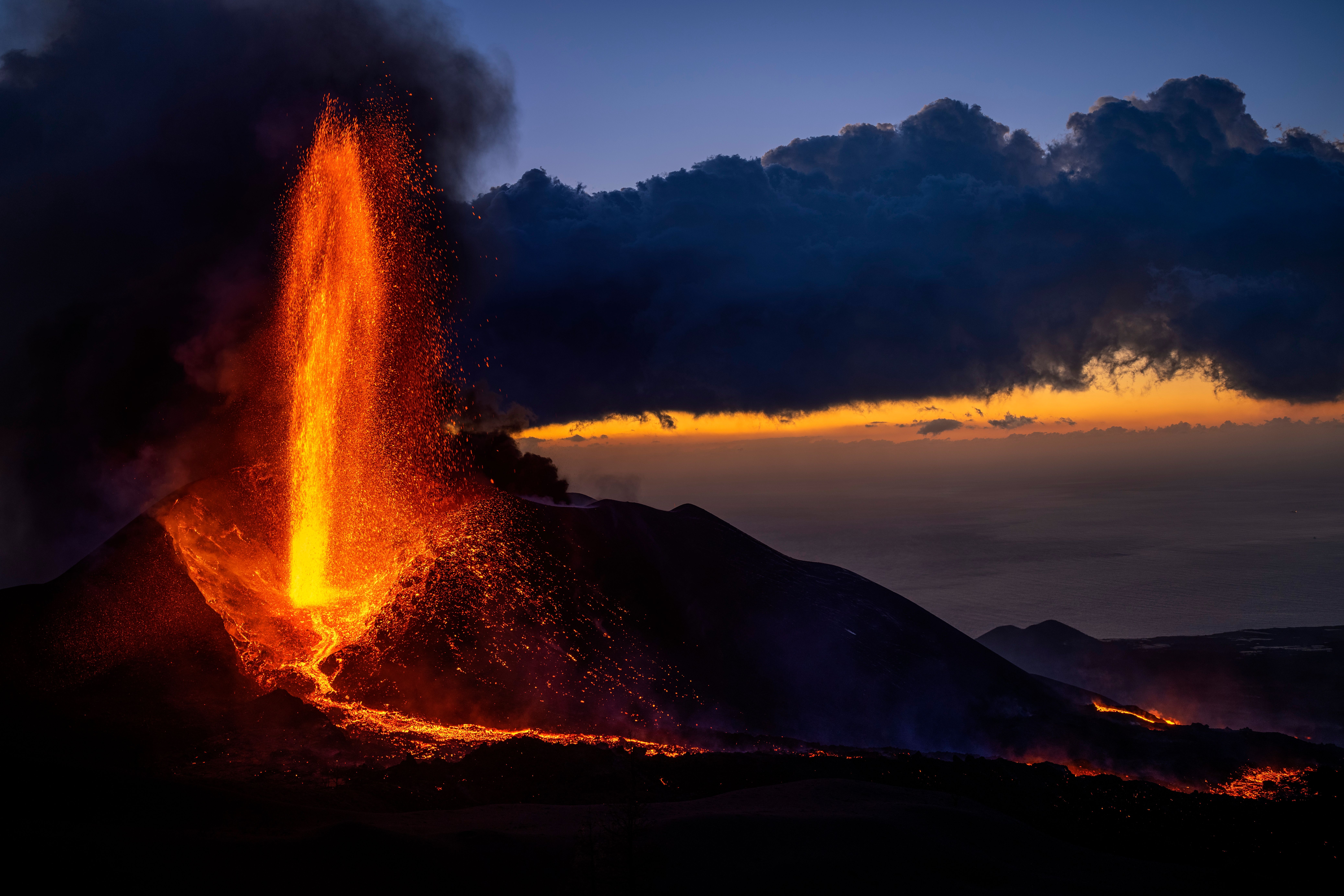 Spanish island volcano eruption hits local record of 85 days | The