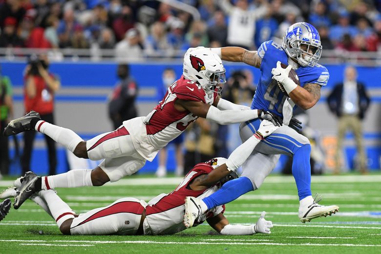 Lions lose back-and-forth preseason opener to Falcons