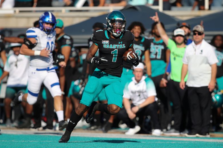 Cure Bowl: Coastal Carolina-Northern Illinois preview, prediction - NBC  Sports