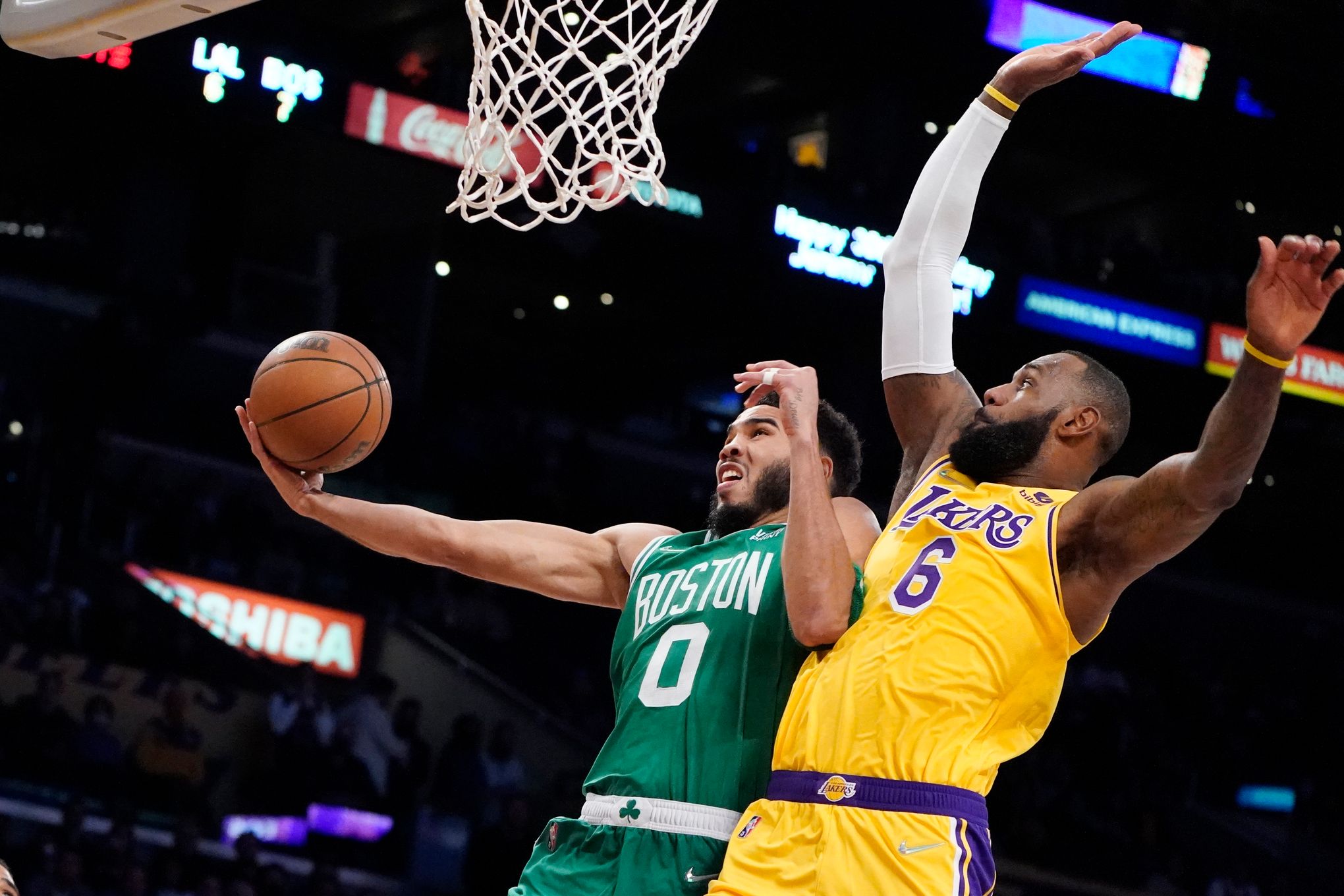 Lakers handle Celtics 117-102, split rivalry for season