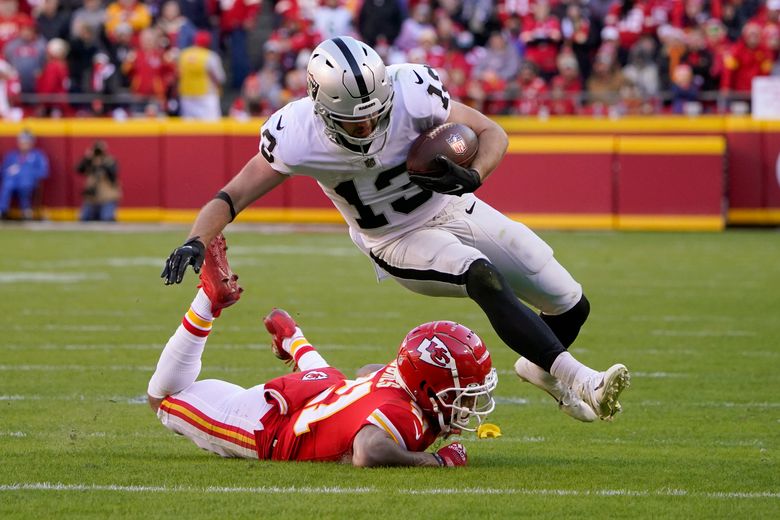 Raiders WR Hunter Renfrow posts third-straight 100-yard game