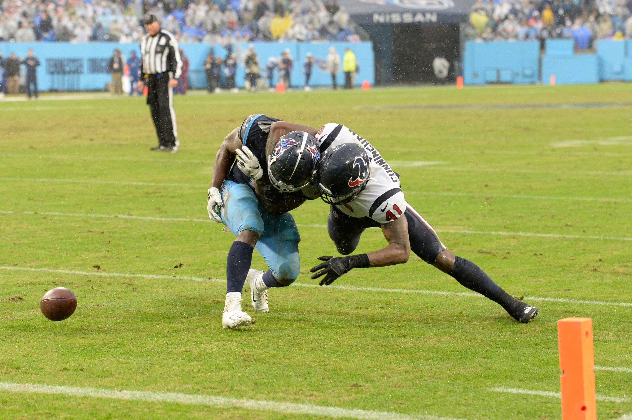 Why the Titans shouldn't claim LB Zach Cunningham - Broadway Sports Media