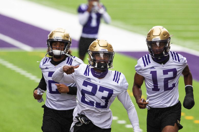 LEST WE FORGET - UW Dawg Pound