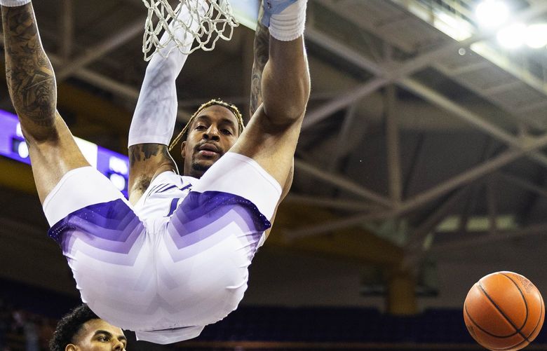 Washington’s Nate Roberts puts on the emphatic jam as the Huskies become the aggressors to strt the game against Cal.  The bucket gave Washington a quick 4-0 lead on the Golden Bears.

The California Golden Bears played the University of Washington in NCAA Men’s basketball Wednesday, January 12, 2022 at Alaska Airlines Arena, in Seattle, WA. 219287