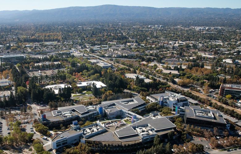 The Googleplex corporate headquarters building stands in this aerial photograph taken above Mountain View, California, U.S., on Wednesday, Oct. 23, 2019. Alphabet Inc. is scheduled to release earnings figures on October 28. Photographer: Sam Hall/Bloomberg