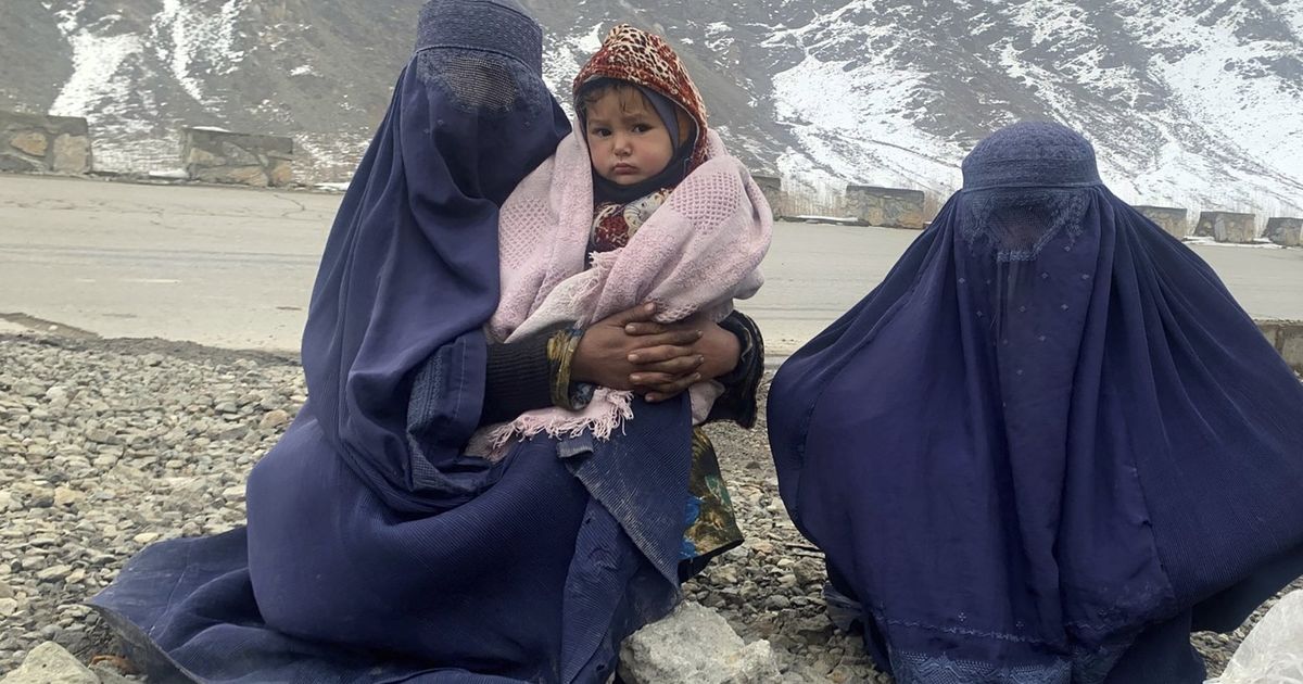 In freezing Afghanistan, aid workers rush to save millions The
