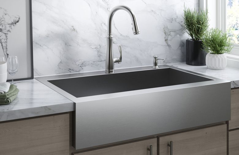 Farmhouse Sinks Add Functionality As, What Are Farmhouse Sinks Made Of
