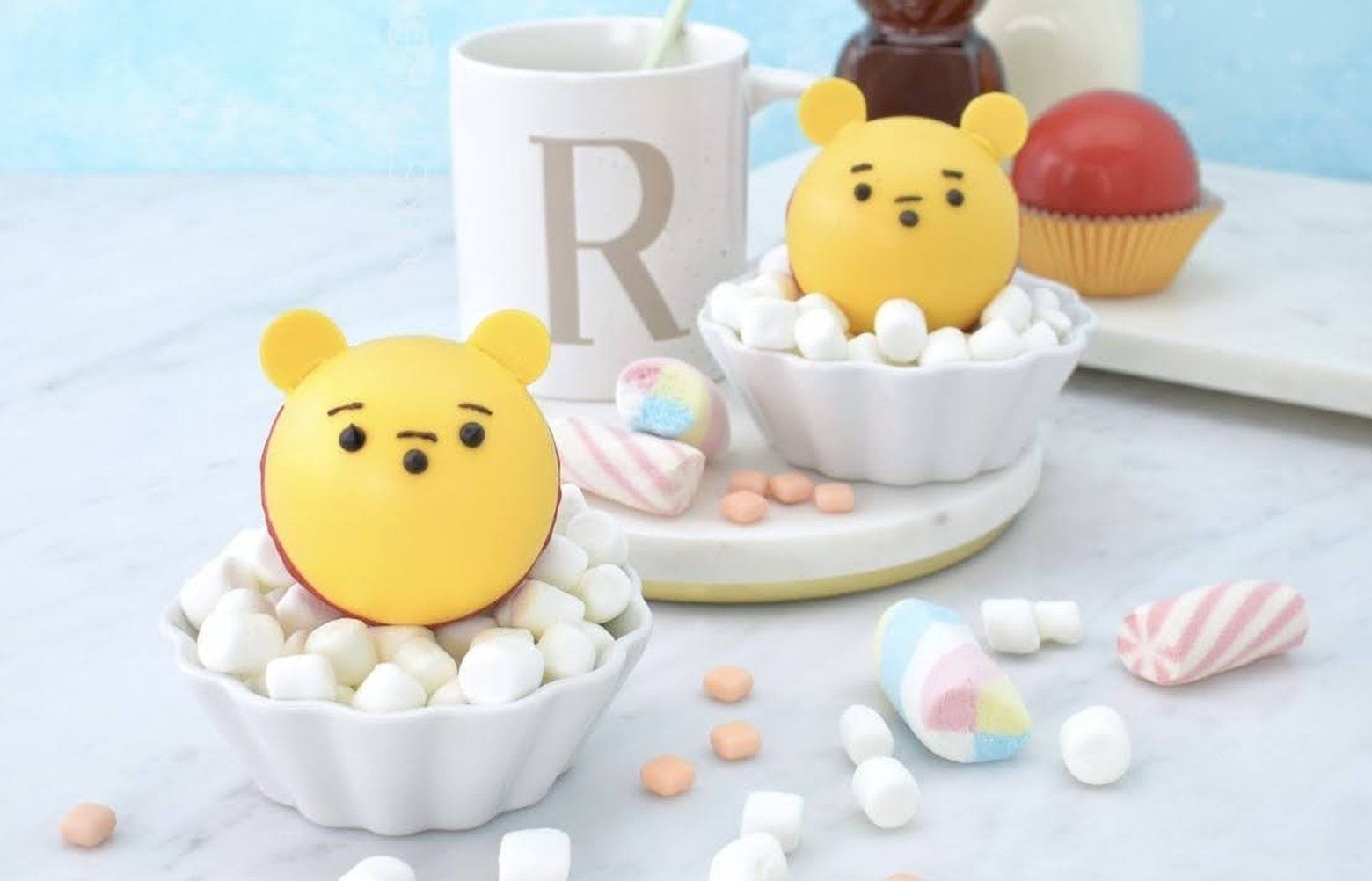 Meet Roxie Star, a self-taught baker who makes adorable treats