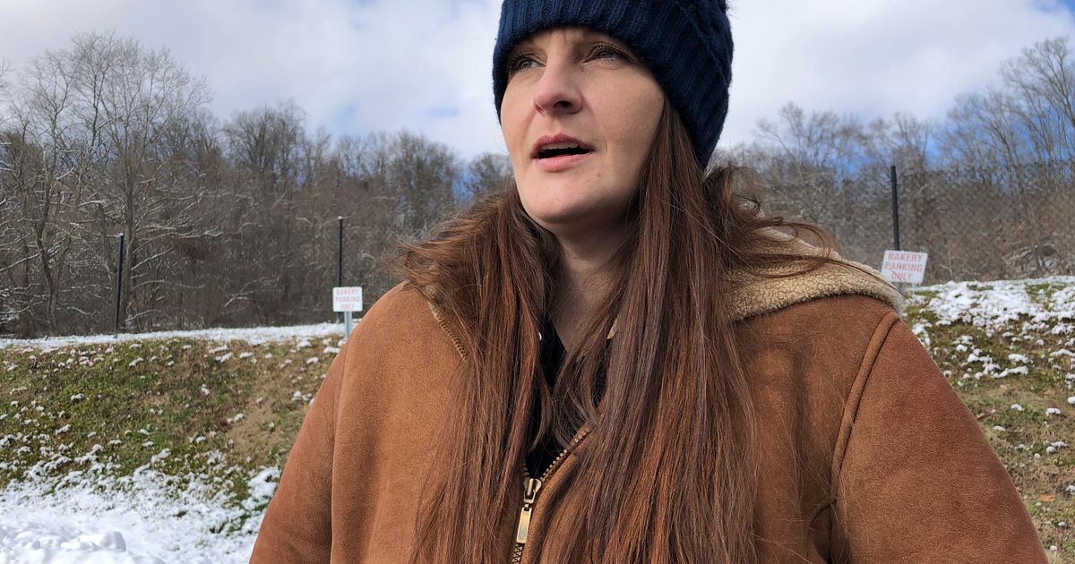 Elizabeth Spinks An opioid-ravaged West Virginia town awaits trial verdict | The Seattle ...