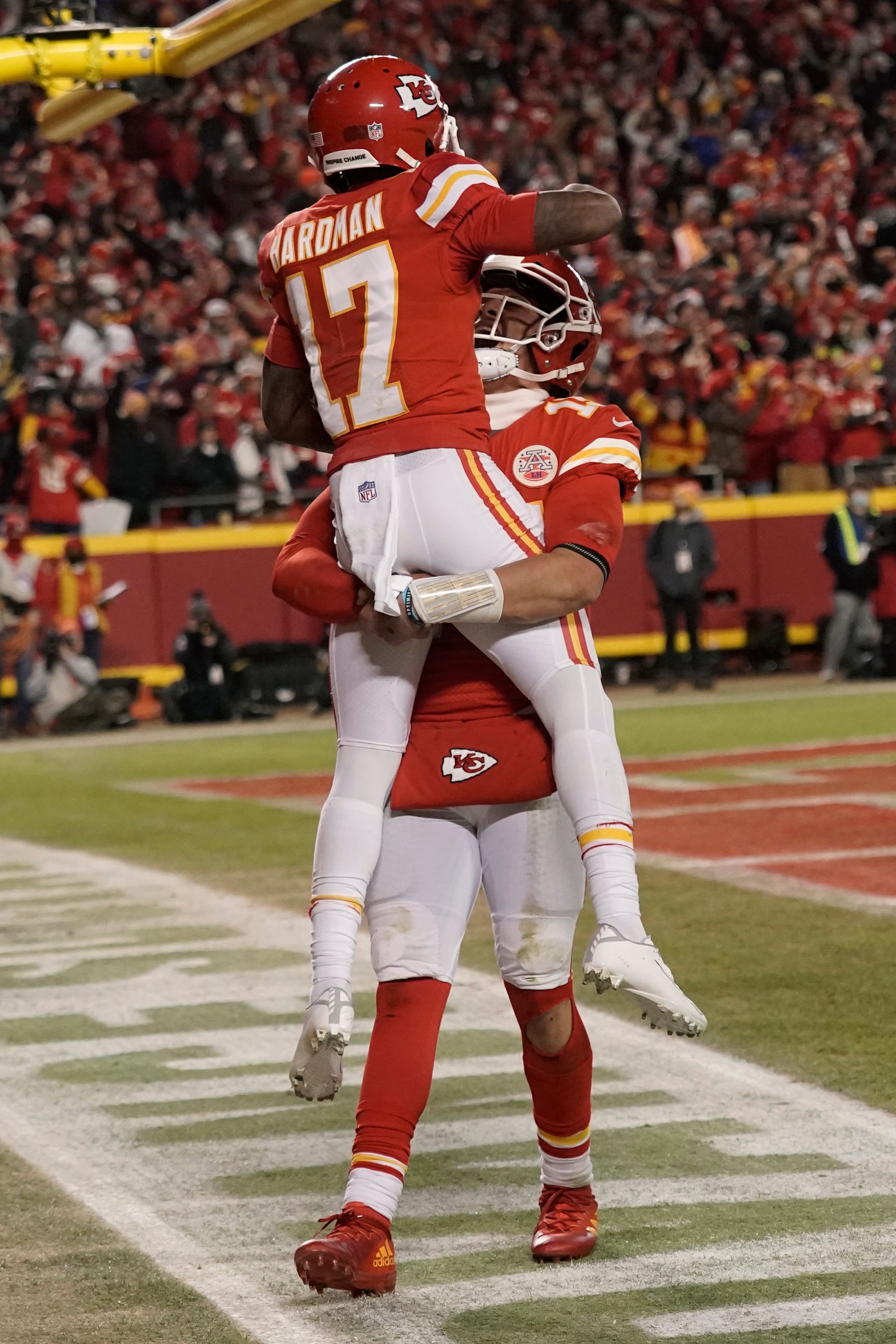 Chiefs tie Bengals on Harrison Butker field goal at end of regulation