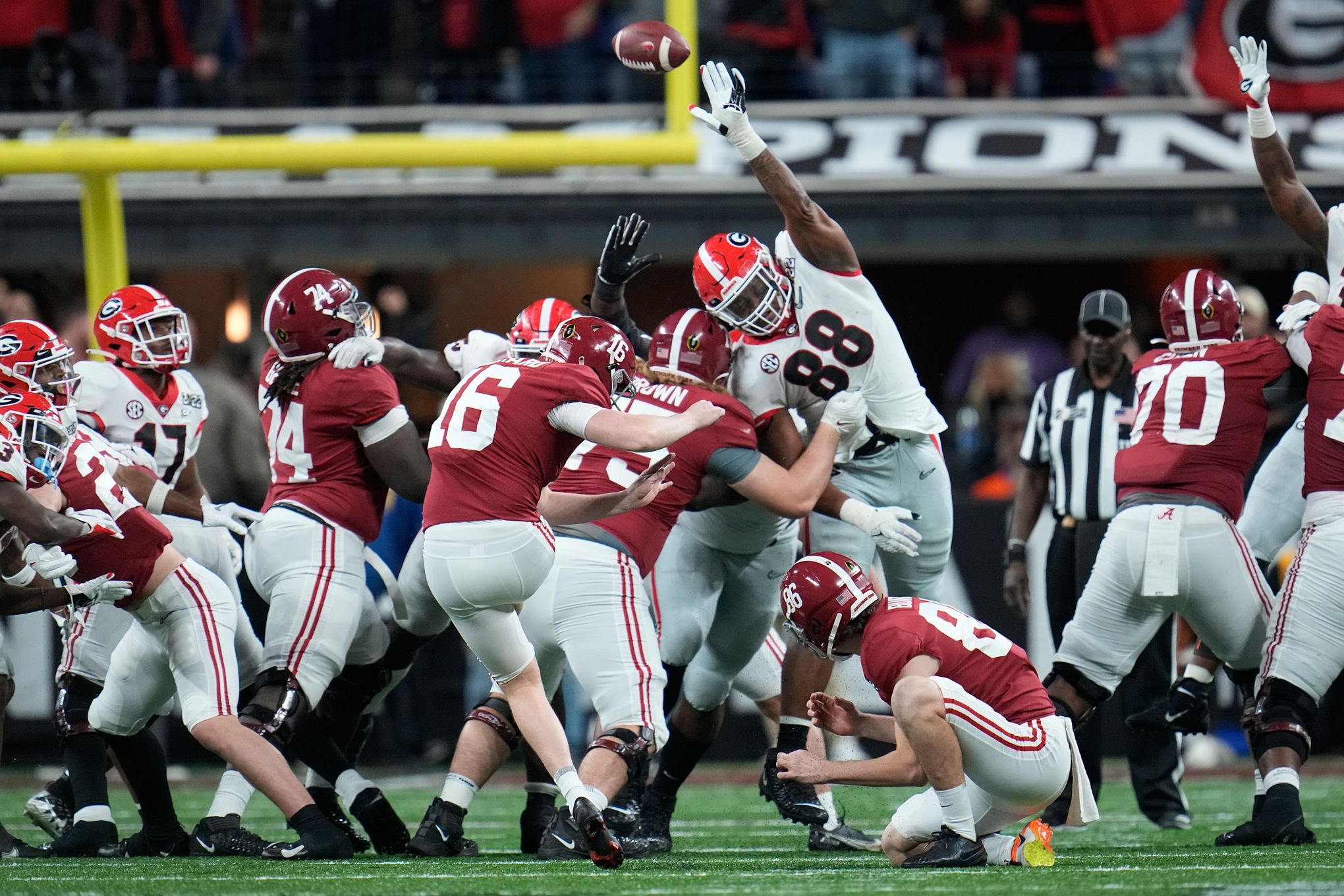 Jameson Williams receives good news after knee injury in CFP title game