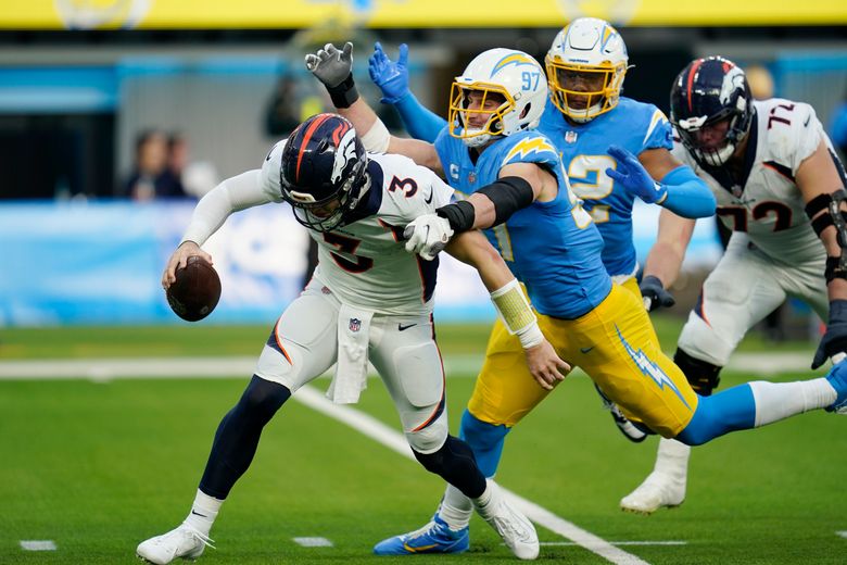 Broncos' win over Chargers tightens up competitive AFC West - The
