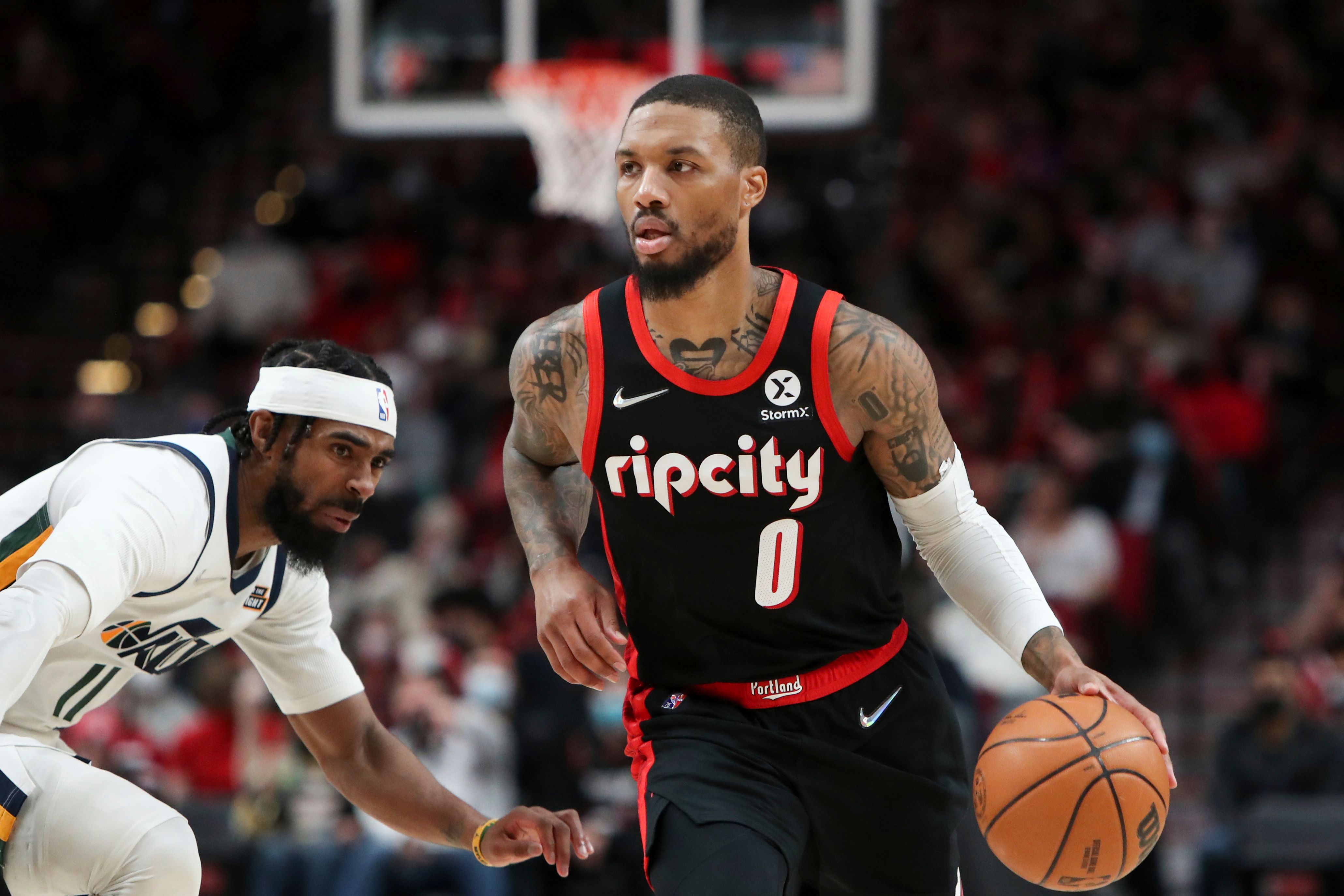 Damian Lillard out at least 6 weeks after surgery | The Seattle Times
