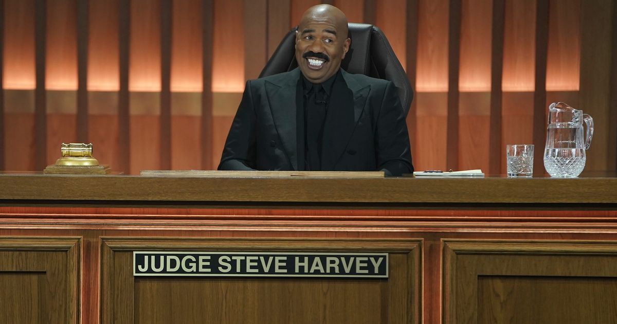 Here comes the judge Steve Harvey an initial hit The Seattle Times