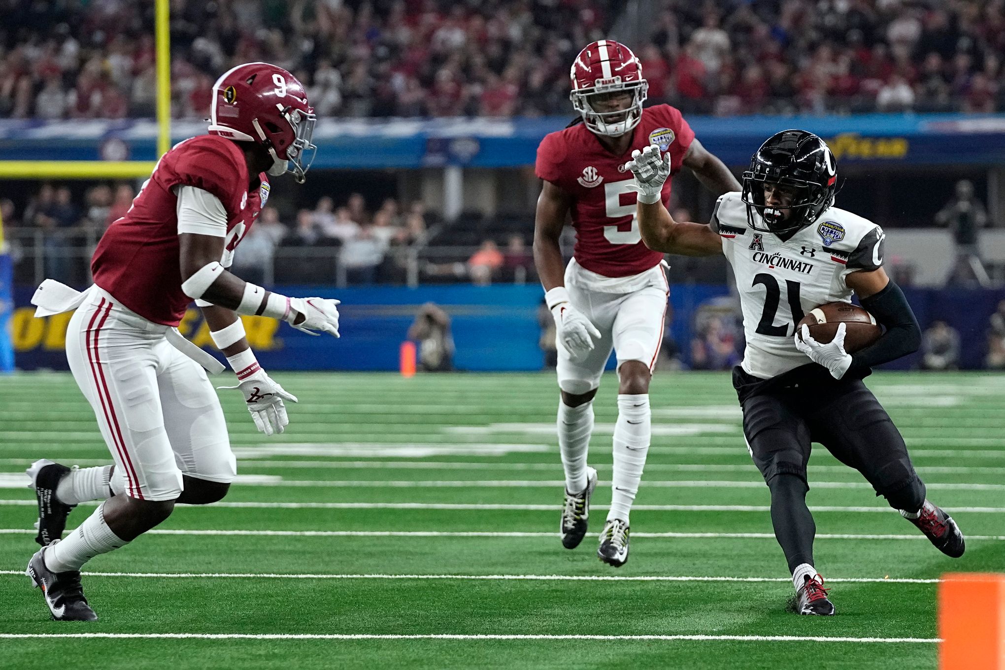 Alabama receiver Slade Bolden declares for NFL Draft