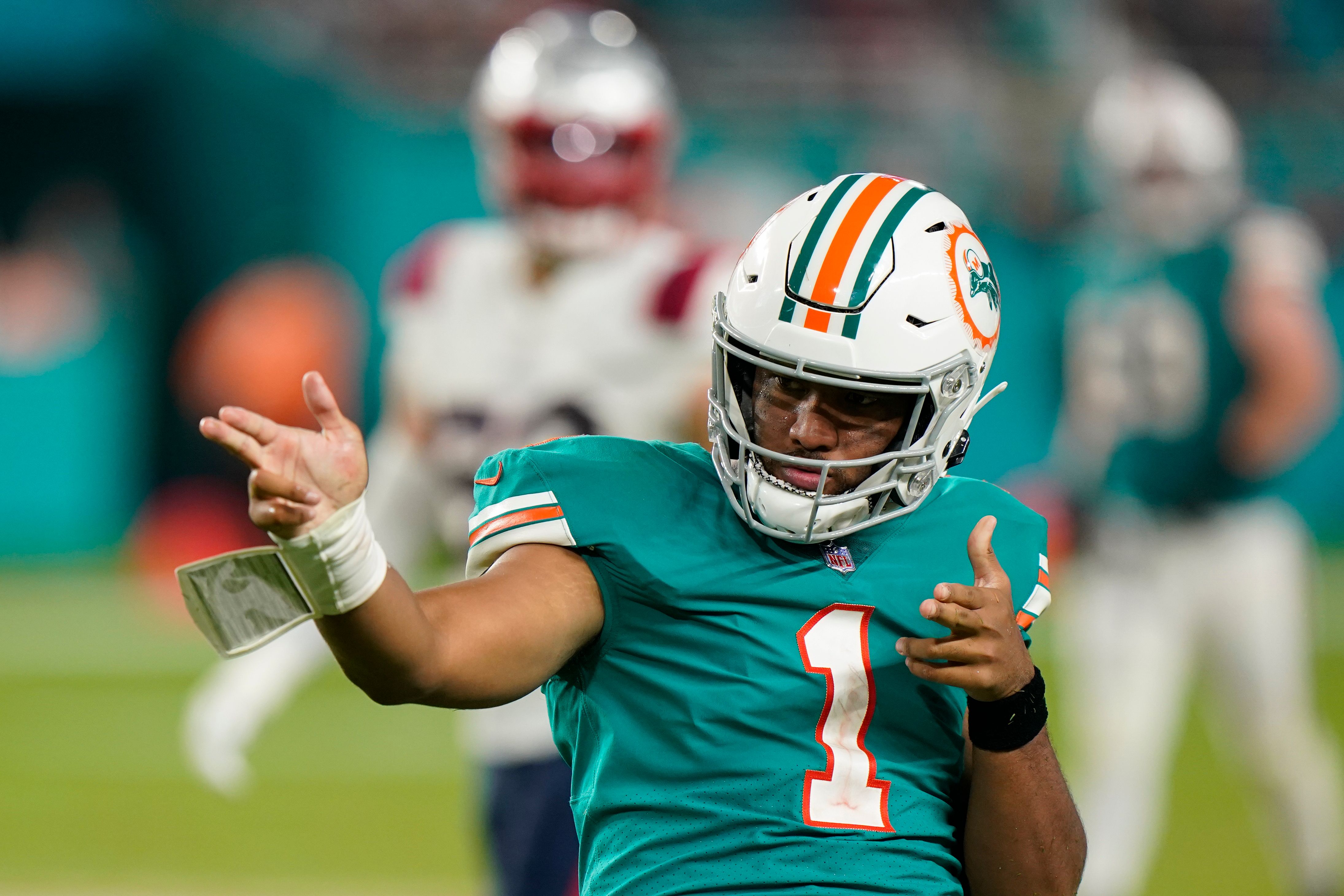 Dolphins top Patriots 33-24 in regular-season finale | The Seattle