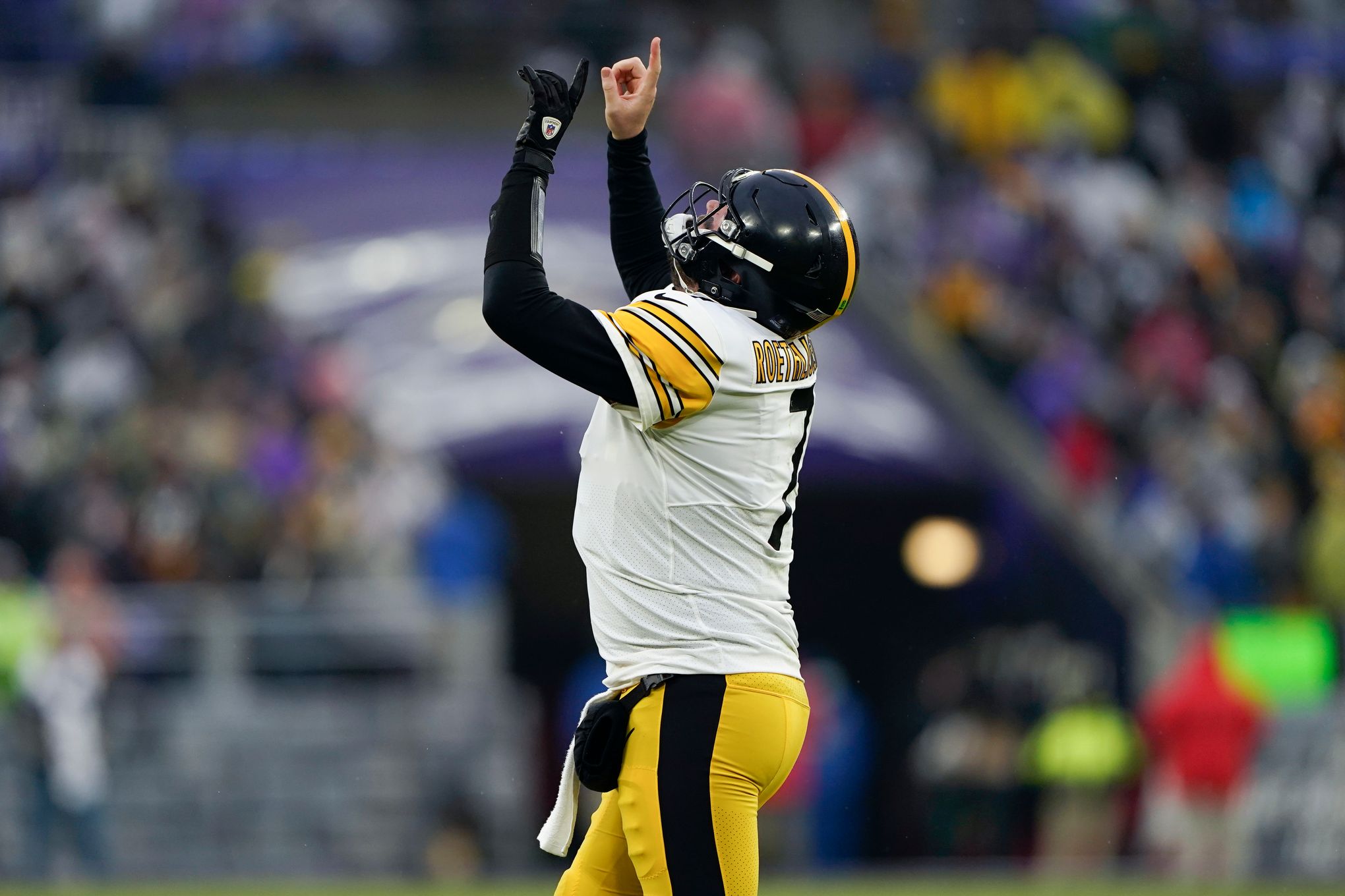 Steelers visit Chiefs with nothing-to-lose playoff attitude