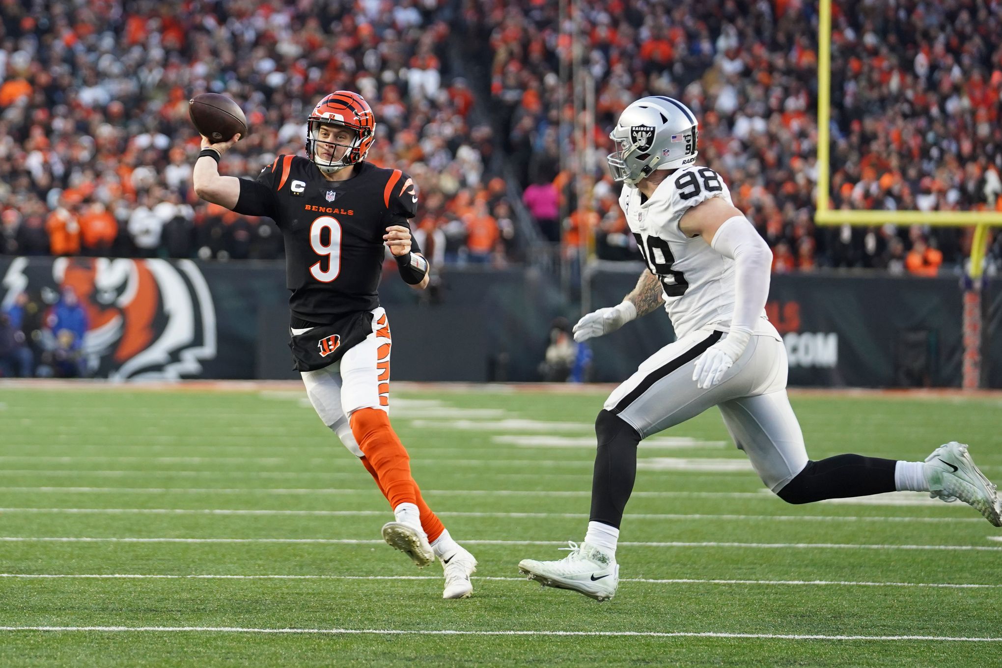 NFL Playoffs: Cincinnati Bengals beat Las Vegas Raiders 26-19