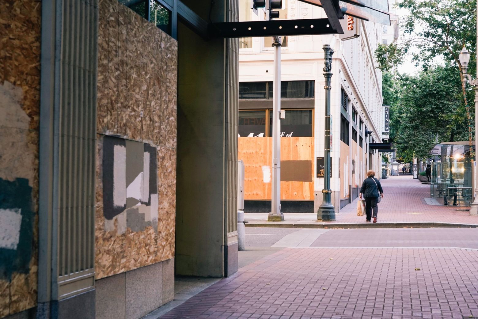 Workers, visitors still aren't coming back to downtown Portland | The  Seattle Times