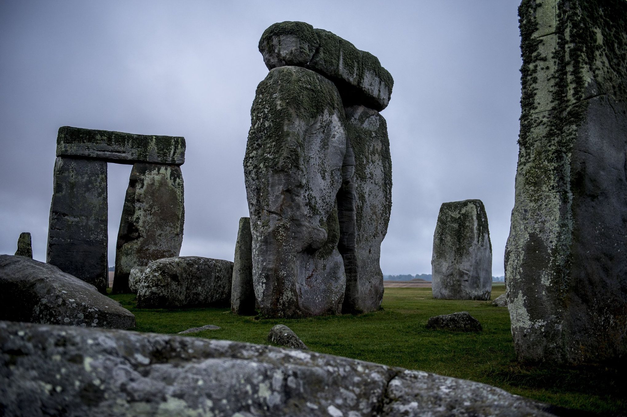 Stonehenge, History, Location, Map, Meaning, & Facts