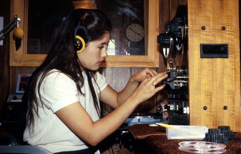 Celia Prieto edit a reel-to-reel tape, 1982. Editing and producing a news segment or radio drama from beginning to end required skill to splice the magnetic tape in the right place. There was no “undo” button back then. (Courtesy Rosa Ramón)
