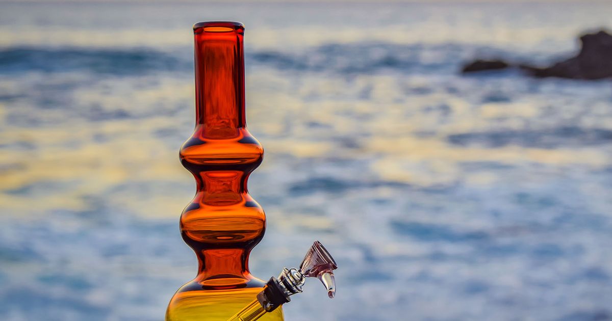4 Fascinating Facts About Water Bongs You Need to Learn About » NUGL