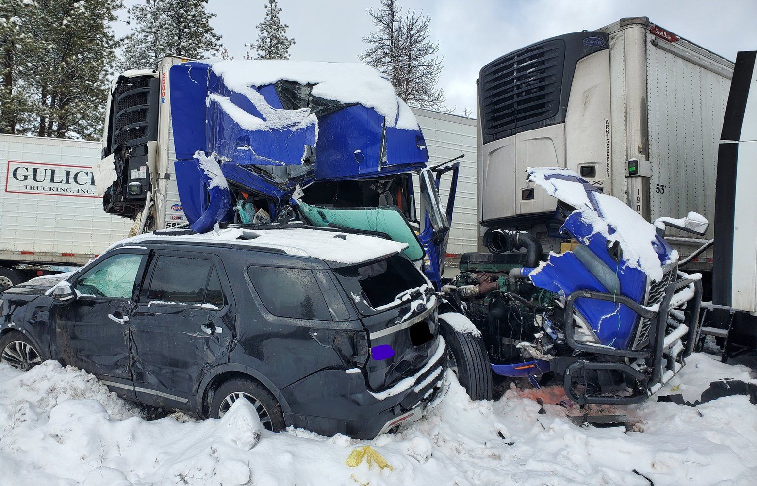 k*様 WYM CRASH PILE MODIFIED FATIGUE Nearly 100 vehicles crash in one-mile stretch of I-84 in Eastern